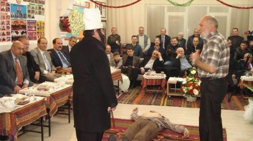 Fasıl Heyeti Aşıklar Ve Halk Oyunları Derneği 13. Yılını Kutladı