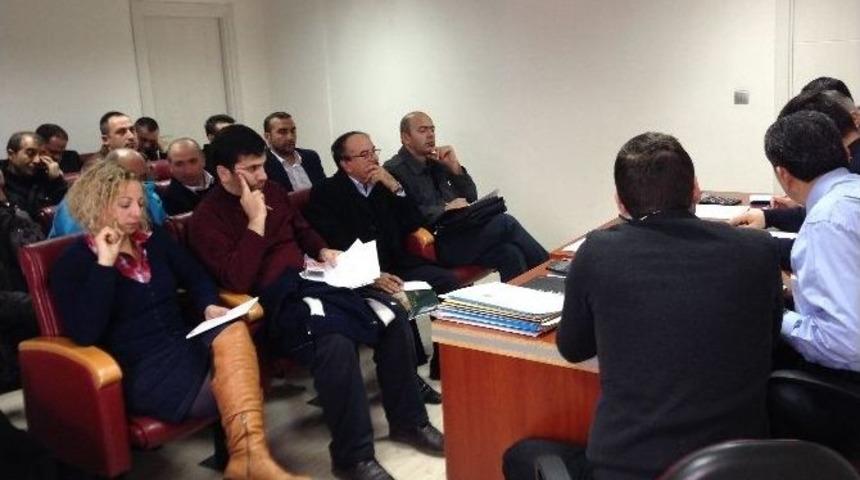 Futbol Sahası İhalesine Yoğun İlgi