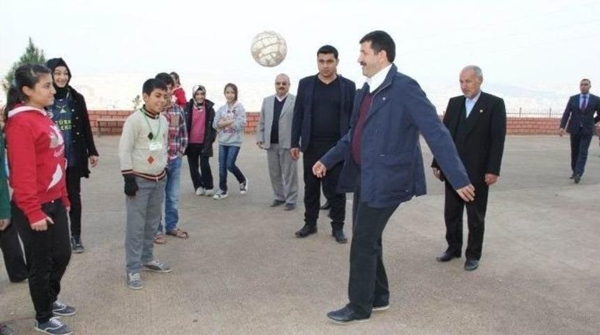 Başkan Ekinci Sorunlarını Yerinde Tespit Ediyor