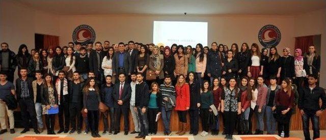 T&uuml;t&uuml;nc&uuml; Mak&uuml;&rsquo;de &Ouml;ğrencilerle Bir Araya Geldi 2