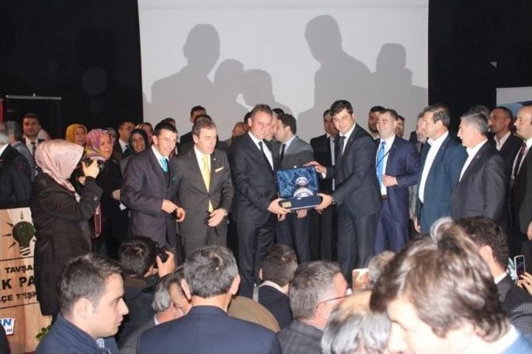 Tavşanlı Ak Parti&rsquo;de Yeni Başkan Hilmi G&uuml;m&uuml;ş