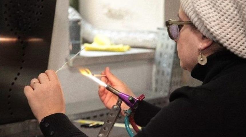 Denizli&rsquo;de Cam Kursuna Yoğun İlgi