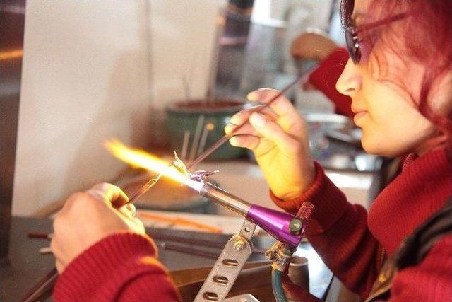 Denizli&rsquo;de Cam Kursuna Yoğun İlgi 1