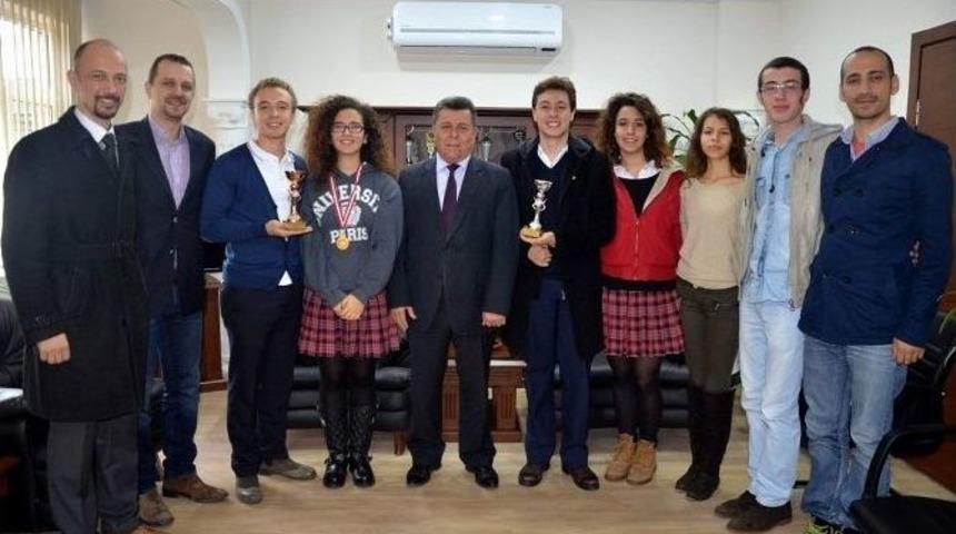 Aydın Dans Yarışmasından T&uuml;rkiye Dereceleriyle D&ouml;nd&uuml;