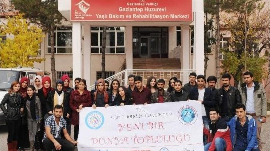 &ldquo;yeni Bir D&uuml;nya Topluluğu&rdquo;ndan Huzurevine Ziyaret