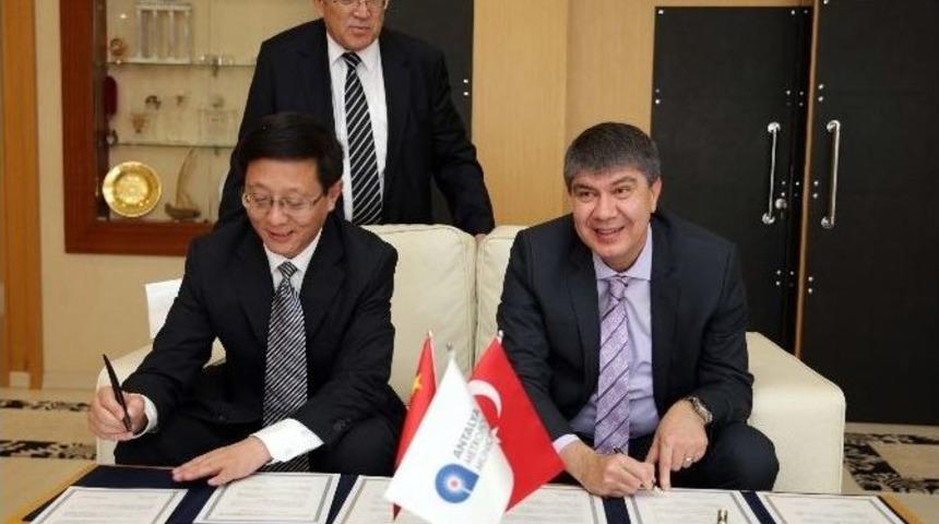 Xining İle İşbirliği Protokol&uuml; İmzalandı