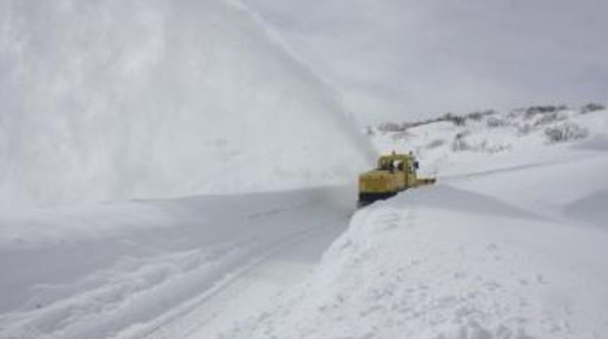 Tunceli&rsquo;de 23 K&ouml;y Yolu Ulaşıma Kapalı