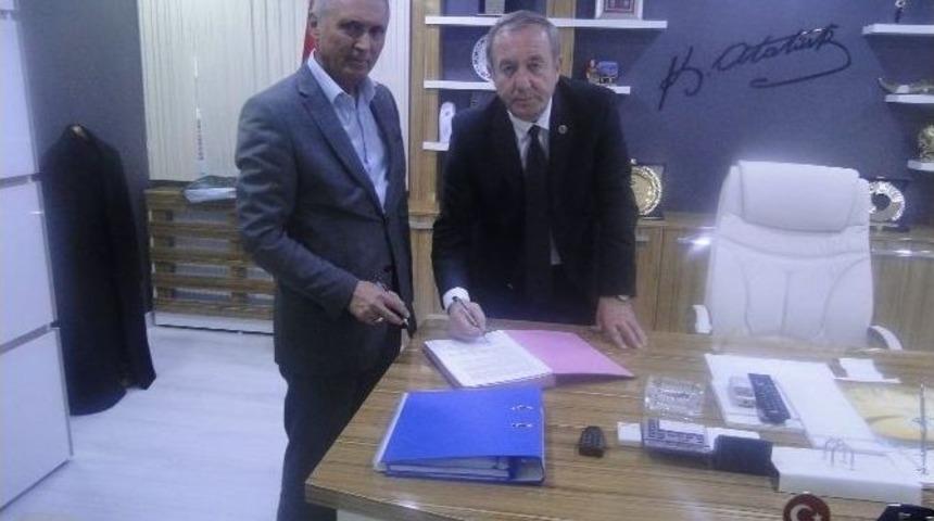 Sungurlu Belediyesi Akaryakıt İhalesinin S&ouml;zleşmesi İmzalandı