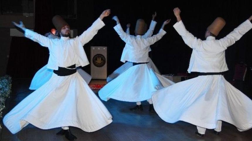 Mevlana, Vuslatın 741&rsquo;inci Yıld&ouml;n&uuml;m&uuml;nde Kağıthane&rsquo;de Anıldı