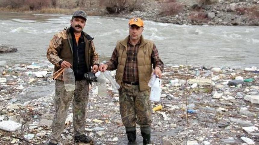 Avcilardan Karasu'da Temizlik