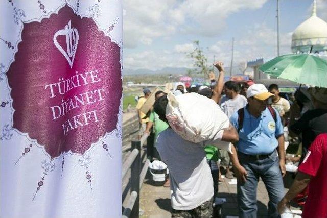 T&uuml;rkiye Diyanet Vakfı&rsquo;ndan Filipinler&rsquo;e 200 Bin Dolar İnsani Yardım 1