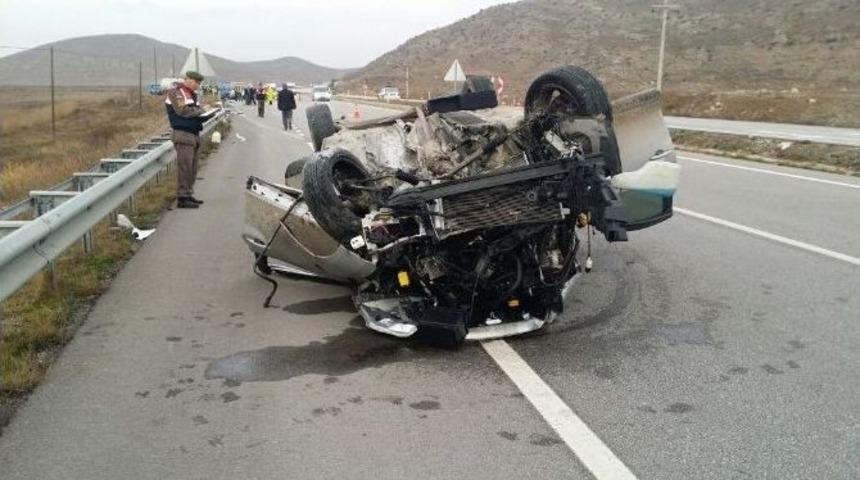 Sungurlu&rsquo;da Trafik Kazası: 1 &Ouml;l&uuml;, 2 Yaralı