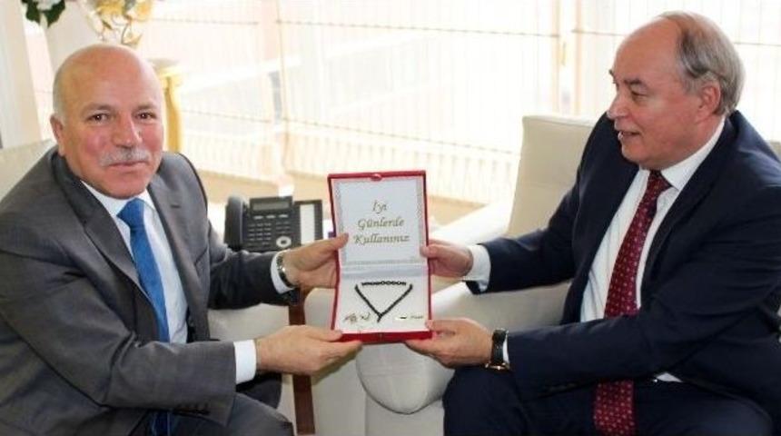 Rusya Başkonsolosu Talanov, Başkan Sekmen&rsquo;i Ziyaret Etti