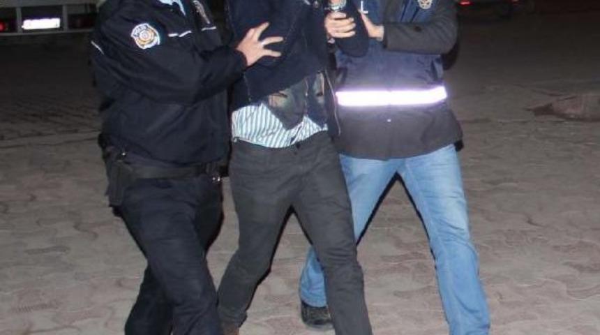 Suşehri'nde Metamfetamin Ele Ge&ccedil;irildi