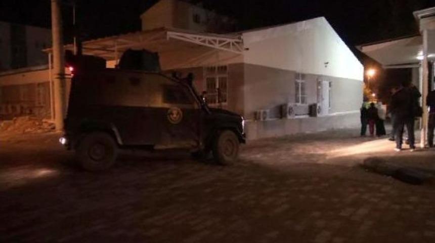 Suriye'den A&ccedil;ilan Ateşle 3 Asker Şehit Oldu (2)