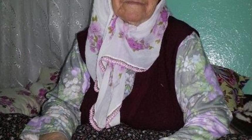 Zafer Nine 90 Yıldır Erkek İsmi İle Yaşamaktan Mutlu