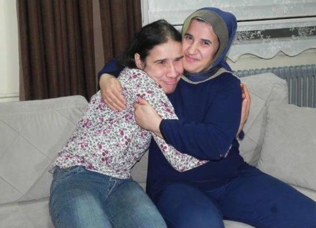 7'nci Kattan Düşen 4 Yaşındaki Ecrin'in Kayıp Teyzesi Bulundu