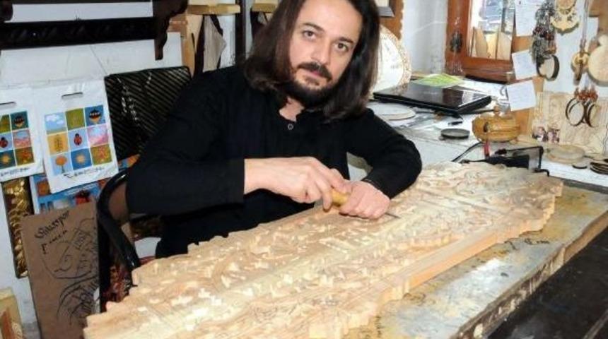 Tokat'taki Tek Ahşap Oyma Ustası