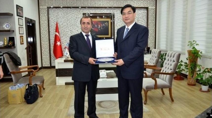 &Ccedil;in Halk Cumhuriyeti Shandong Eyaletinden Heyet, Tonbul&rsquo;u Ziyaret Etti