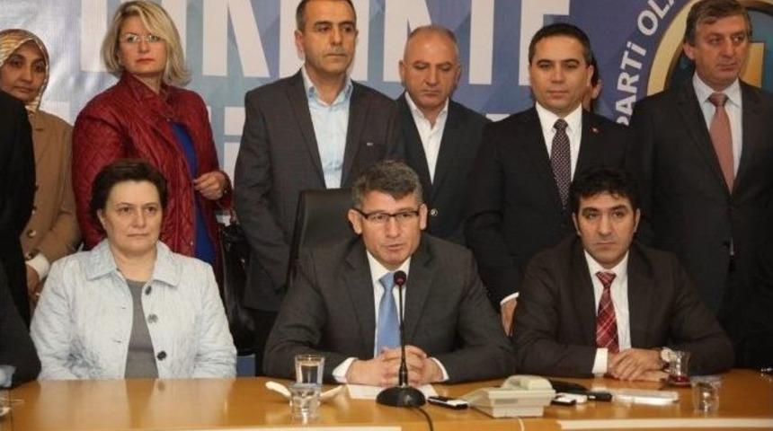 Ak Parti Teşkilatı Başbakan&rsquo;ı Karşılamaya Hazır