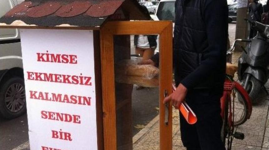 Kaldırımlara, Ekmek Sepeti Yerleştirildi