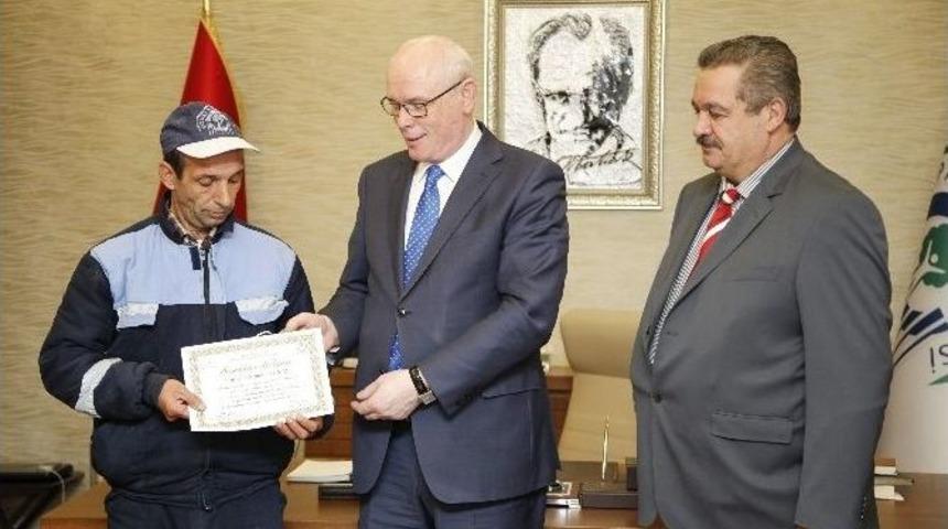 Temizlik İş&ccedil;ilerine Teşekk&uuml;r Yağıyor