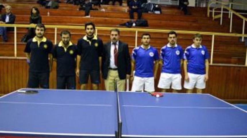 Et&uuml; Masa Tenisi Takımı &Uuml;nilig&rsquo;e Katıldı