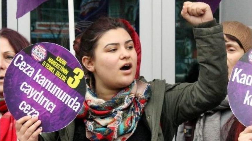 Eşini Doğum G&uuml;n&uuml;nde &Ouml;ld&uuml;rd&uuml;ğ&uuml; &Ouml;ne S&uuml;r&uuml;len Kocanın Yargılanmasına Başlandı