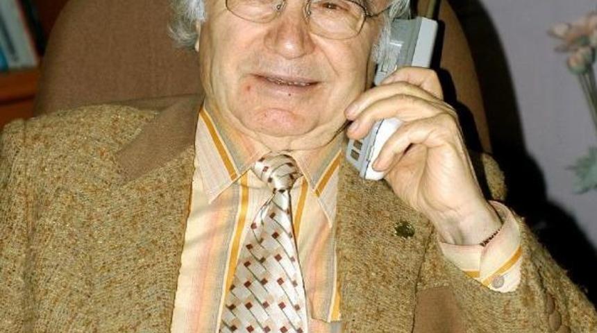 Halı Portre Sanat&ccedil;ısı Aksakalvefat Etti