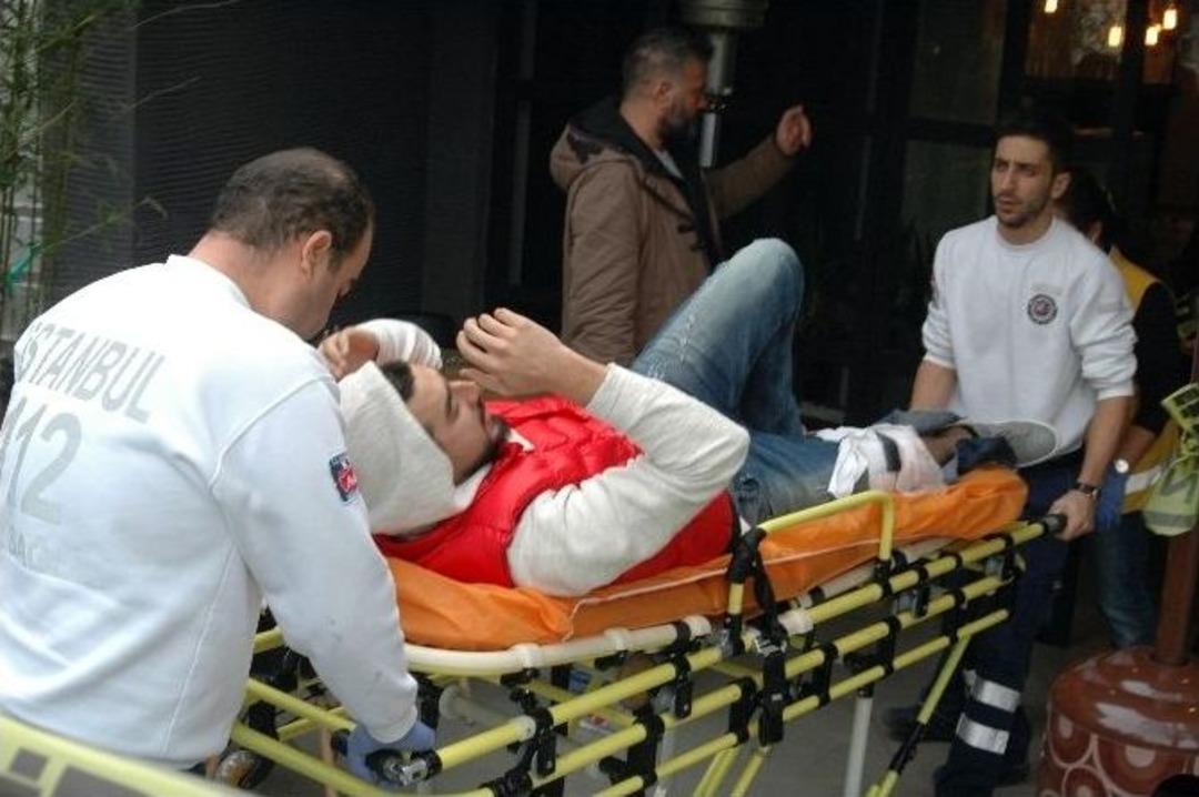 Restoranda Silahlar Konuştu