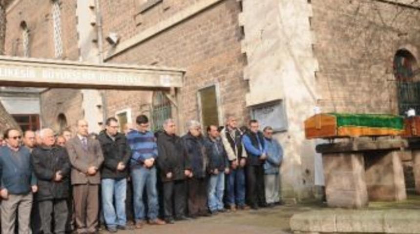 Chp&rsquo;li Akbulut Vefat Etti