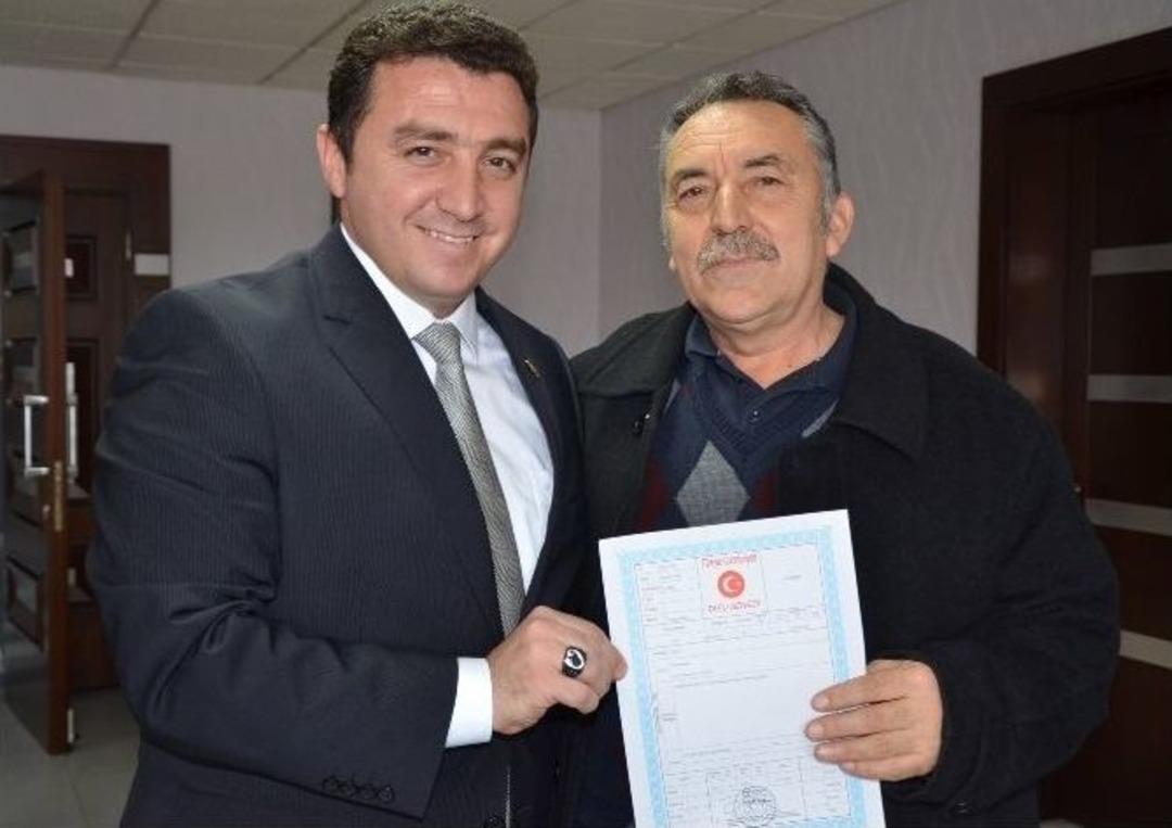 Boz&uuml;y&uuml;k&rsquo;te 30 Yıldır &Ccedil;&ouml;z&uuml;lemeyen Tapu Sorunları &Ccedil;&ouml;z&uuml;ld&uuml;