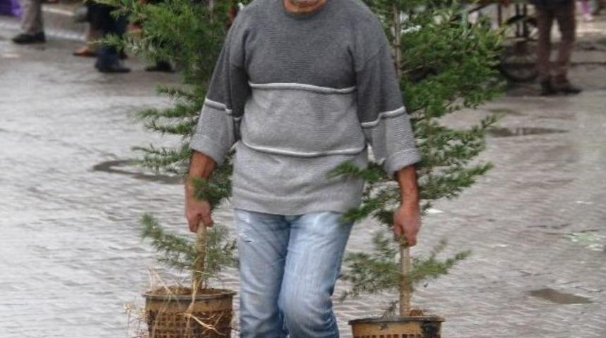 Ercişli Esnaftan &Ouml;rnek Davranış