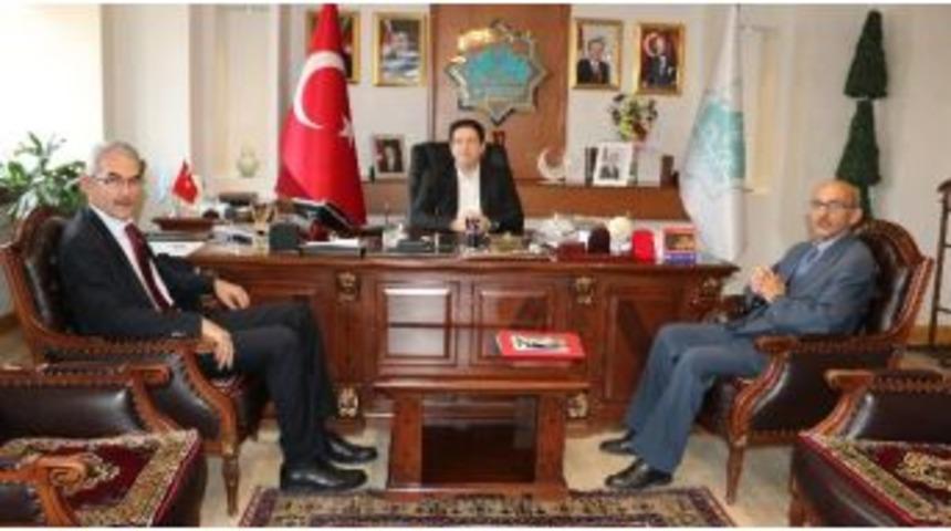 M&uuml;d&uuml;rlerden Başkan Yazgı&rsquo;ya Ziyaret