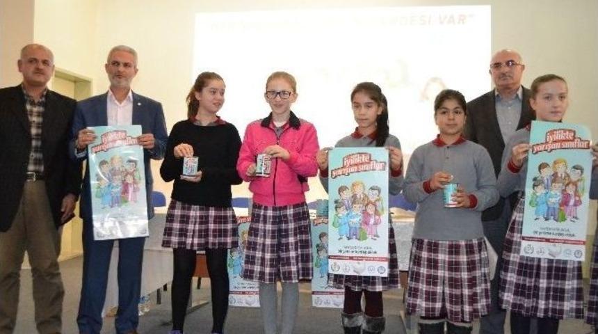 Eğitim Bir-sen Yetimlere Sahip &Ccedil;ıkıyor