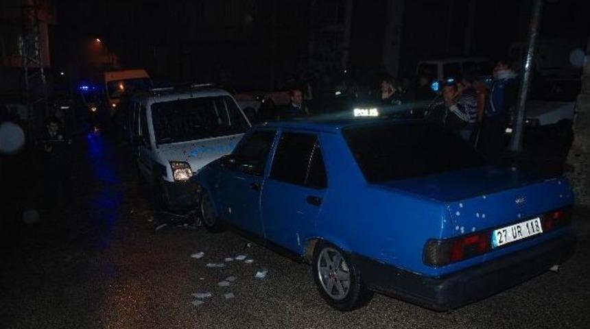 Polisten Ka&ccedil;tı, Polis Aracına &Ccedil;arptı