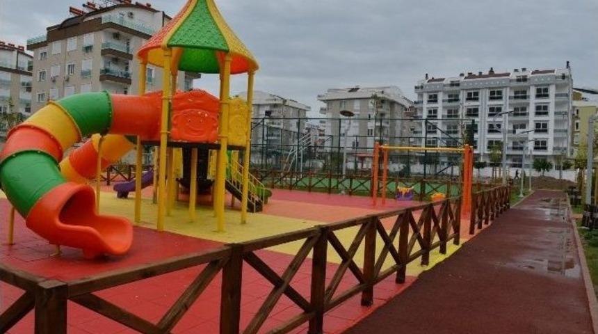 Hurma Mahallesi&rsquo;nde İki Park Hizmete A&ccedil;ıldı