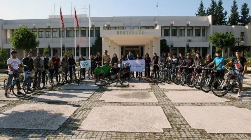 &Ccedil;&uuml; Yerleşkesinde Bisiklet Turu