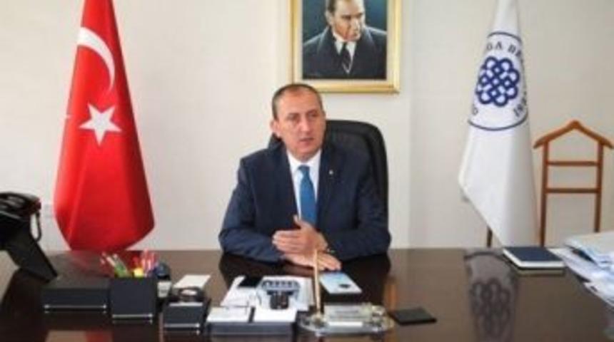 Belediyeden &Ouml;ğrencilere &Uuml;cretsiz Et&uuml;t Desteği