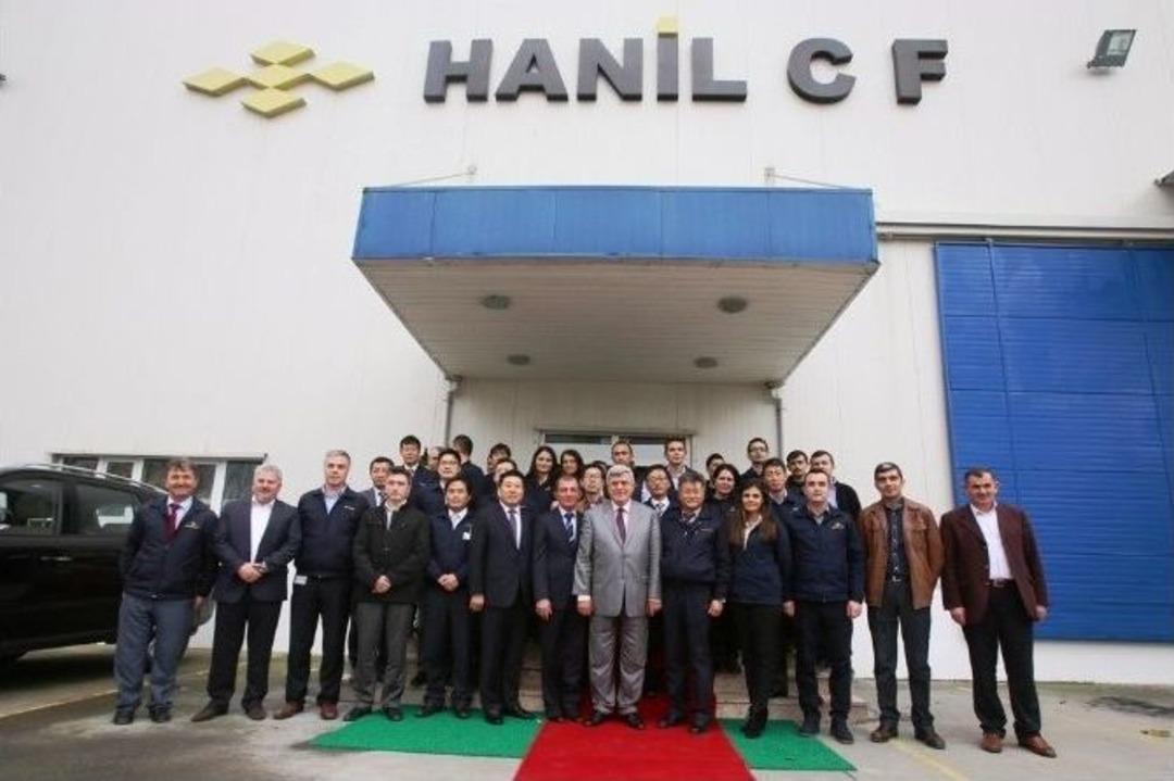 Başkan Karaosmanoğlu&rsquo;ndan Hanil Cf Fabrikası&rsquo;na Ziyaret