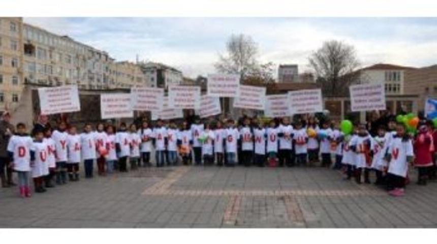Vali D&uuml;zg&uuml;n: Toplumun T&uuml;m Kesimleri İnsan Hakları G&uuml;n&uuml;'n&uuml; Fırsat Bilmeli