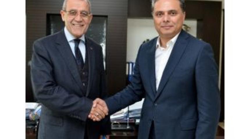 Başkan Uysal Lara Ormanı İ&ccedil;in Yardım İstedi