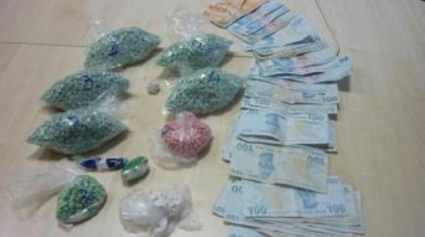 Uyuşturucu Hapla Yakalanan Zanlı Tutuklandı