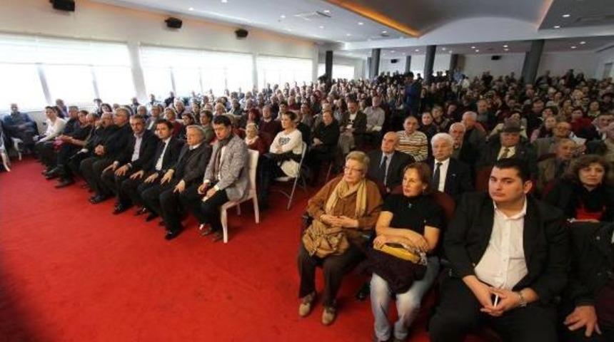 Karşıyaka'da İnsan Hakları Ve Gazetecilik Paneli
