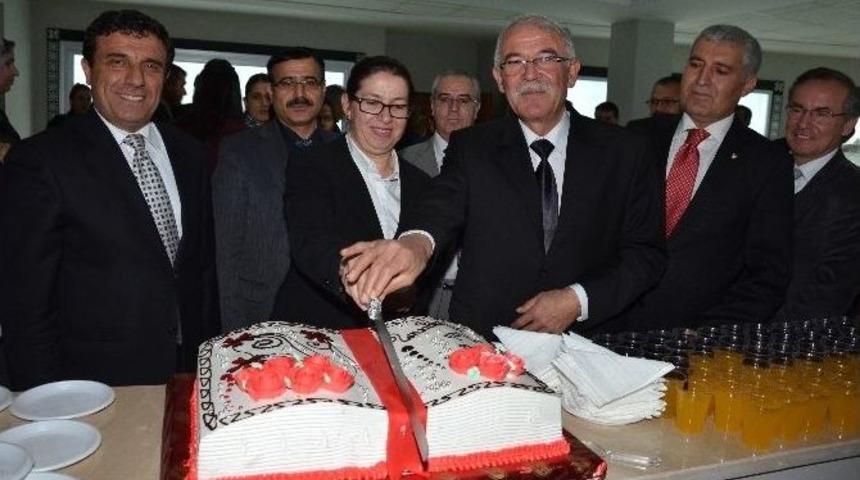 Kayseri&rsquo;de Valilik Personeline Hızlı Okuma Kursu