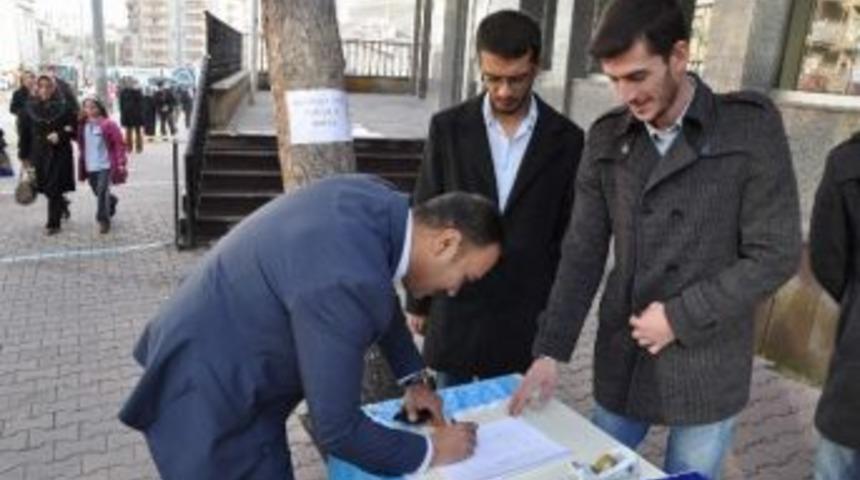 &Uuml;lk&uuml; Ocakları Uygur T&uuml;rkleri İ&ccedil;in İmza Kampanyası Başlattı