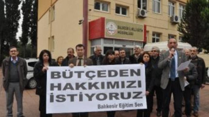 Eğitim-sen&rsquo;den Milli Eğitim &Ouml;n&uuml;nde Eylem