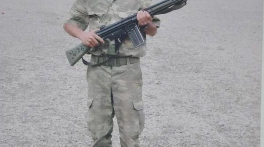 Şanlıurfa'da Şehit Olan Asker K&uuml;tahya'da Toprağa Verildi