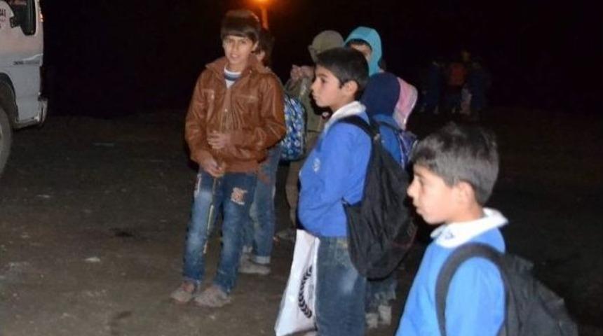 G&uuml;nd&uuml;z Kalem Akşam Fener Tutuyorlar