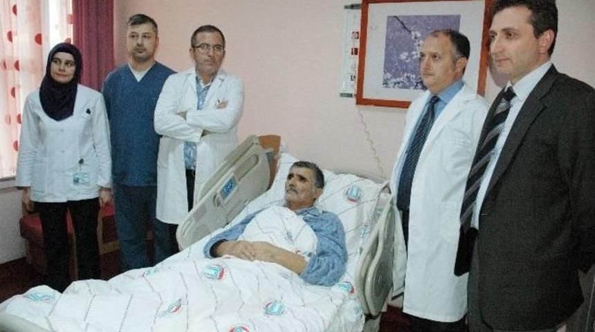 &Ccedil;alışan Kalpte Kalp Kapak&ccedil;ığı Değiştirildi